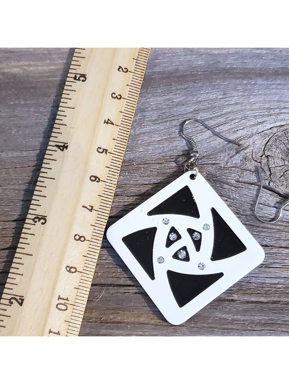 Vintage Y2K White Black Lucite Austrian Crystal Large Diamond Rhombus Earrings - Picture 6 of 10